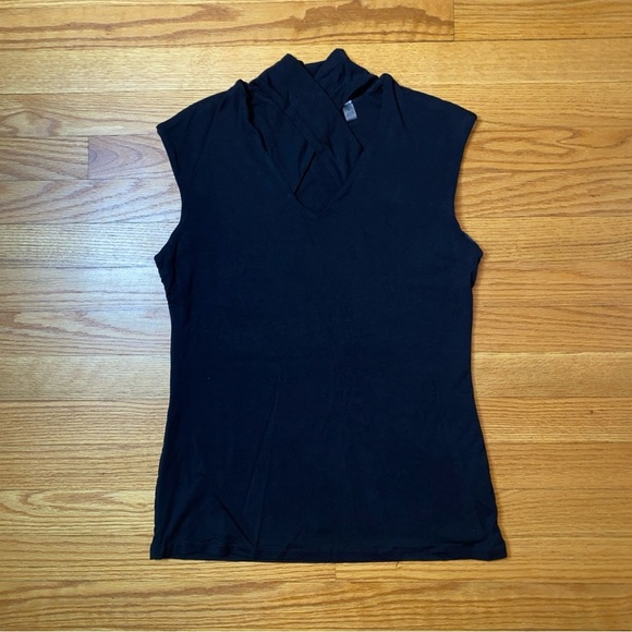 Tahari Women's Black Tank Top Size Small Cross Cross Design Dressy Tank Top - Picture 13 of 14